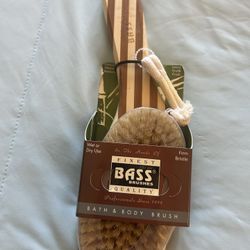 DRY AND WET BODY BRUSH NATURAL BRISTOLS $20.00 
