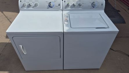 Washer and dryer set