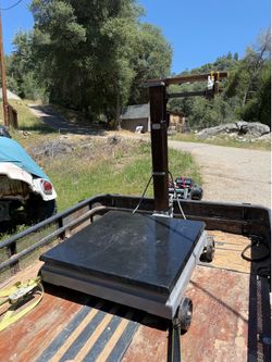 Howe platform scale in excellent condition