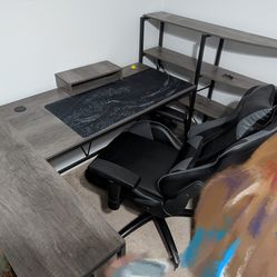 U Shaped Office Desk