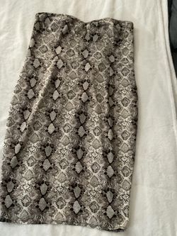 Snake skin print strapless dress