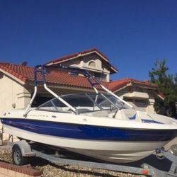 2005 Bayliner 185