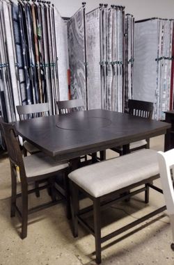 High top.6pc dining set with lazy Susan (New)