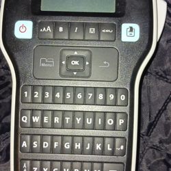 DYMO PRINTING HANDHELD MACHINE