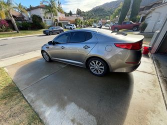 Kia Optima Sedan EX