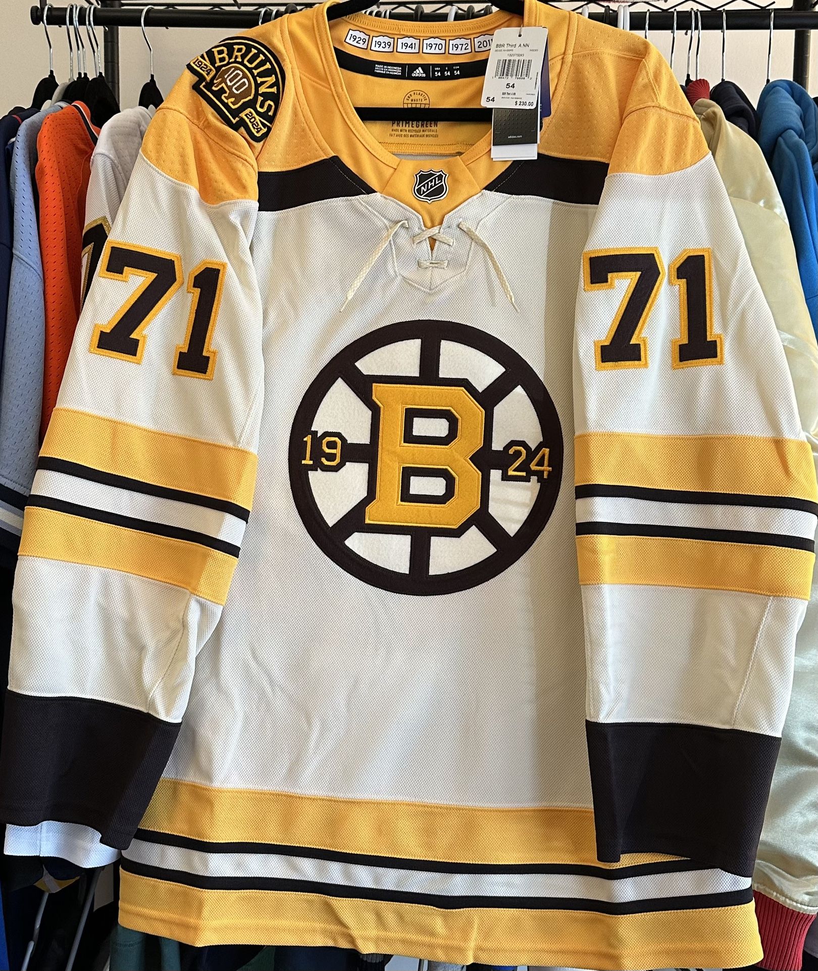 Adidas NHL Boston Bruins Taylor Hall Anniversary Authentic Hockey Jersey “ Cream/Gold “ Size 54