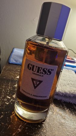 Guess Originals Amber And Tobacco. Rare Fragrance From The Guess Private Line