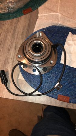 2002  hub bearing 