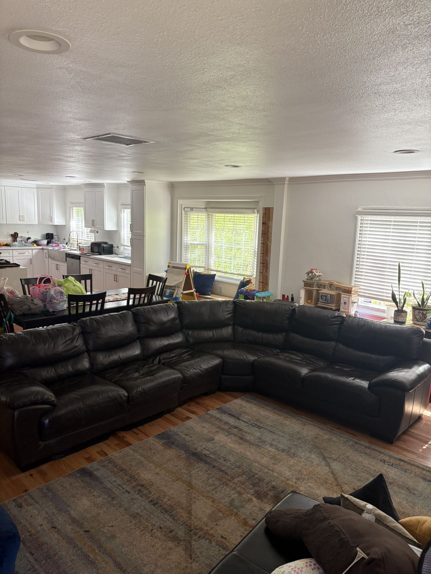 Leather sectional Sofa