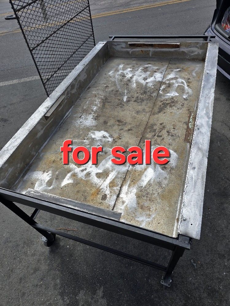 A Flat Grill Pretty Large Custom-made Make Me An Offer