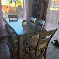 Dining Room Table With Chairs 