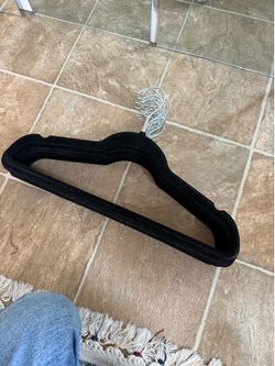 Black velvet hangers (15 count)
