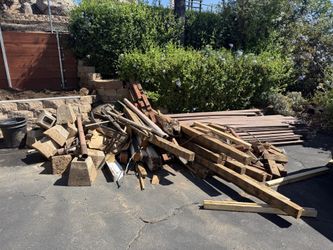FREE DECKING MATERIALS