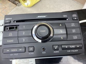 Bose Radio / CD player Asking $150. Obo
