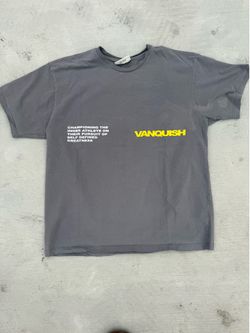 Grey Vanquish sportswear t-shirt size XL