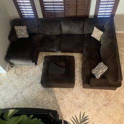 Microfiber Sectional Couch w/ottoman