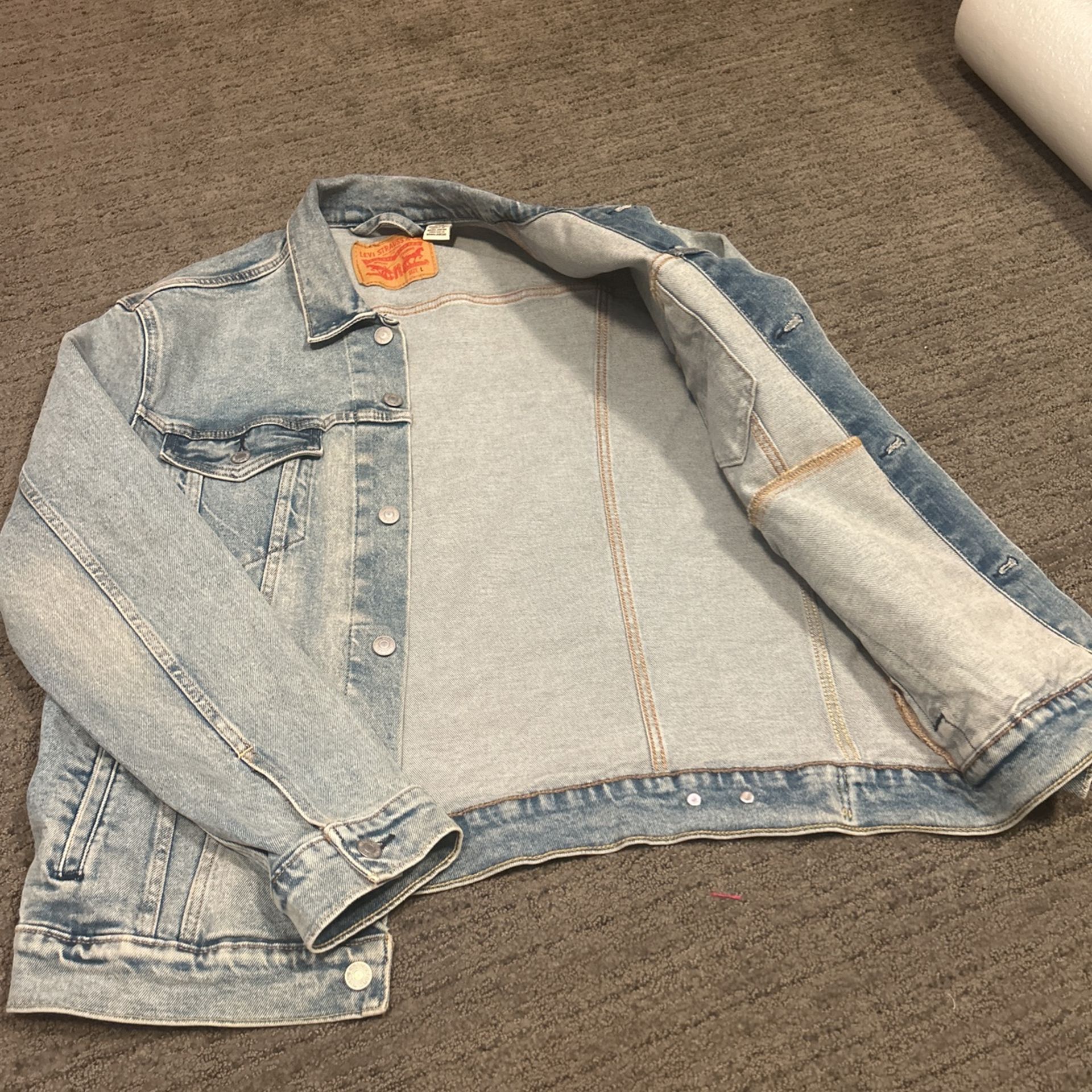 Men’s Levi Denim Jean Jacket 