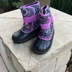 Snow Boots/ Winter Boots For Girls Size 11 