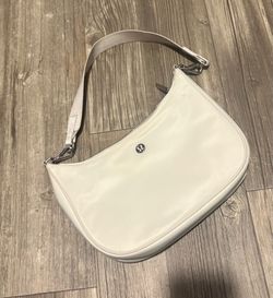 White lululemon Purse