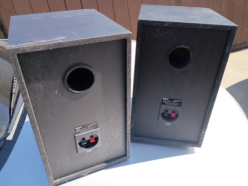 RCA SPEAKERS