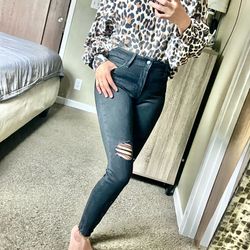 Old Navy Rockstar Super Skinny Ankle mid rise