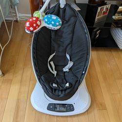 4moms Mamaroo Swing 