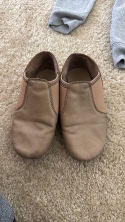 Jazz shoes size 10