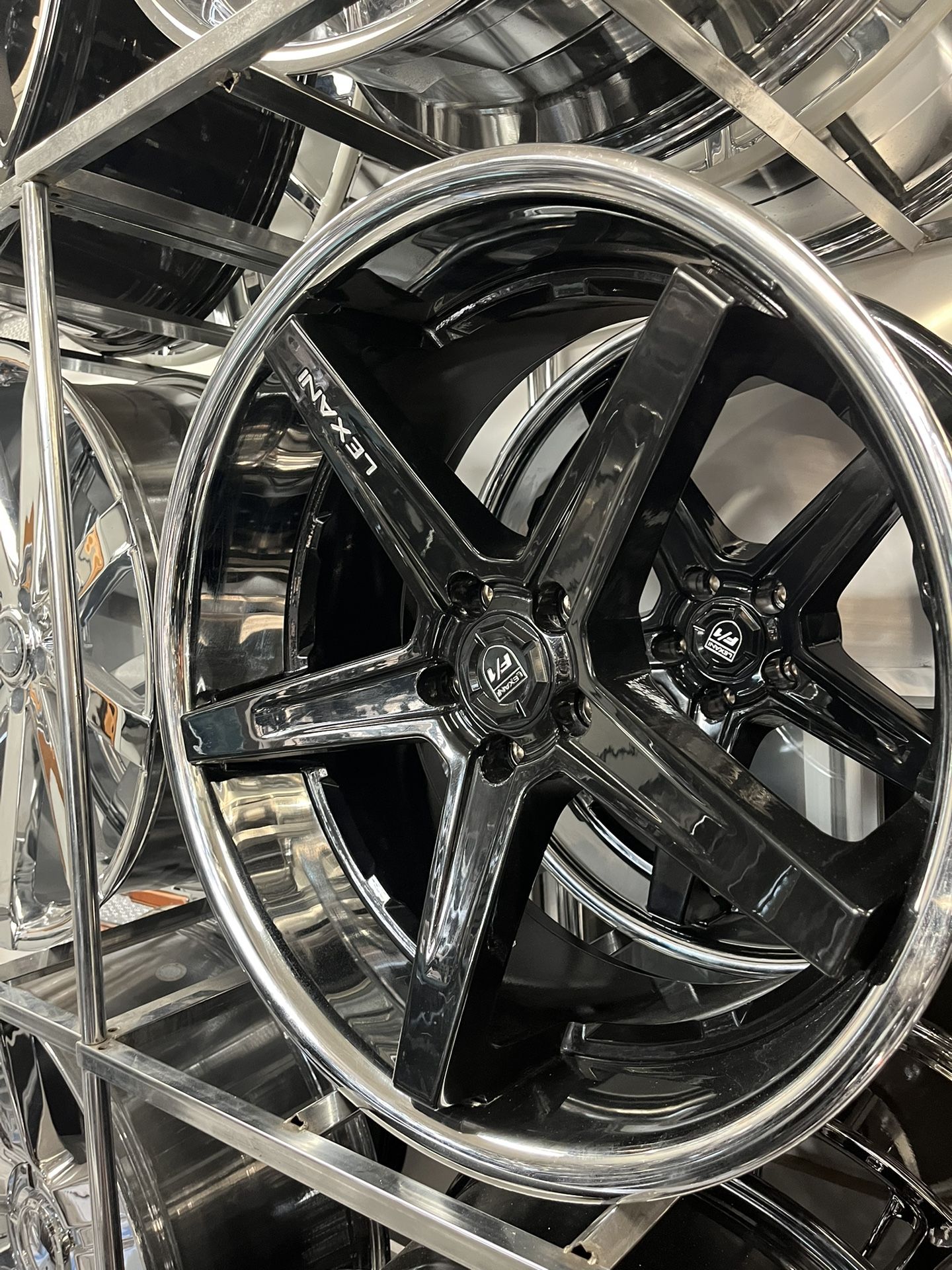 22” Lexani Savage Wheels Rims Tires 22 Inch 22s