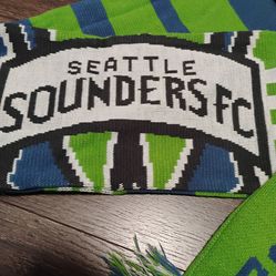 Seattle Sounders Scarf with  Pockets