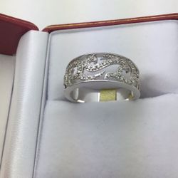 14k White Gold Diamond Fashion Ring Size 7