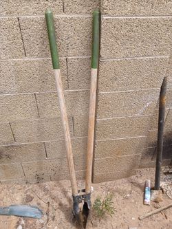 Digging shovel