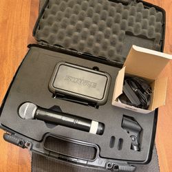 Shure Wireless Microphone