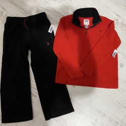 New Fleece boys set  Size 6-7 very warm pick up at timber dr garner