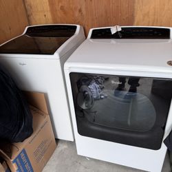 Whirlpool Washed And Dryer