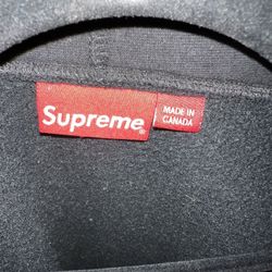 Supreme Hoodie 