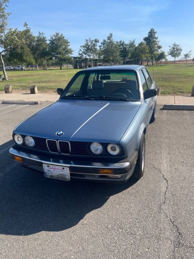 1988 BMW 3 Series
