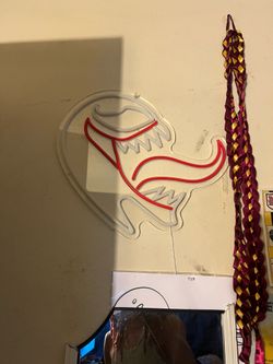 Venom wall light