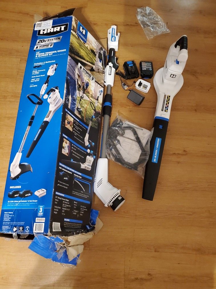 HART 12" STRING TRIMMER / EDGER & BLOWER KIT