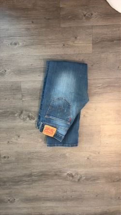 Fairly new Levi’s jeans waist 30 length 32