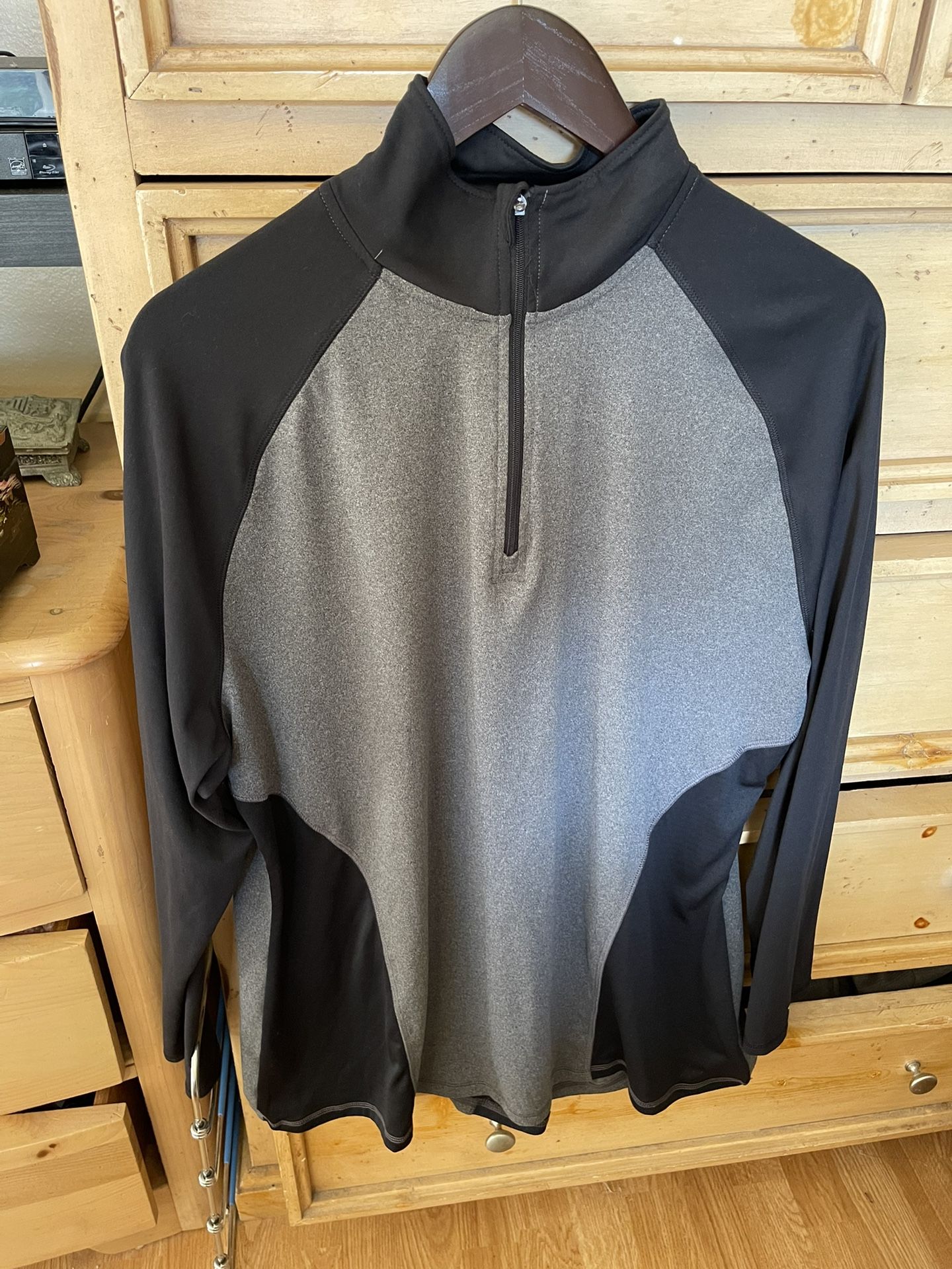 Champion Women’s Workout Half Zip Jacket