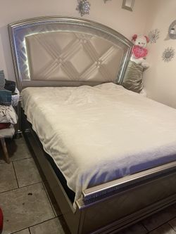 Bedroom Set