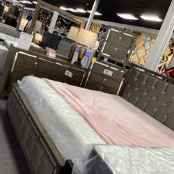 King Size Bed Set $999