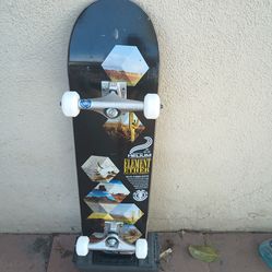 Element skateboard Helium technology, Royal trucks, 52mm white wheels