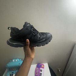 balenciaga tracks