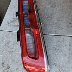 Chevy Camaro left tail light oem