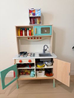 Kids play kitchen