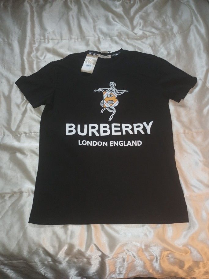 Burberry T-Shirt Black Large 