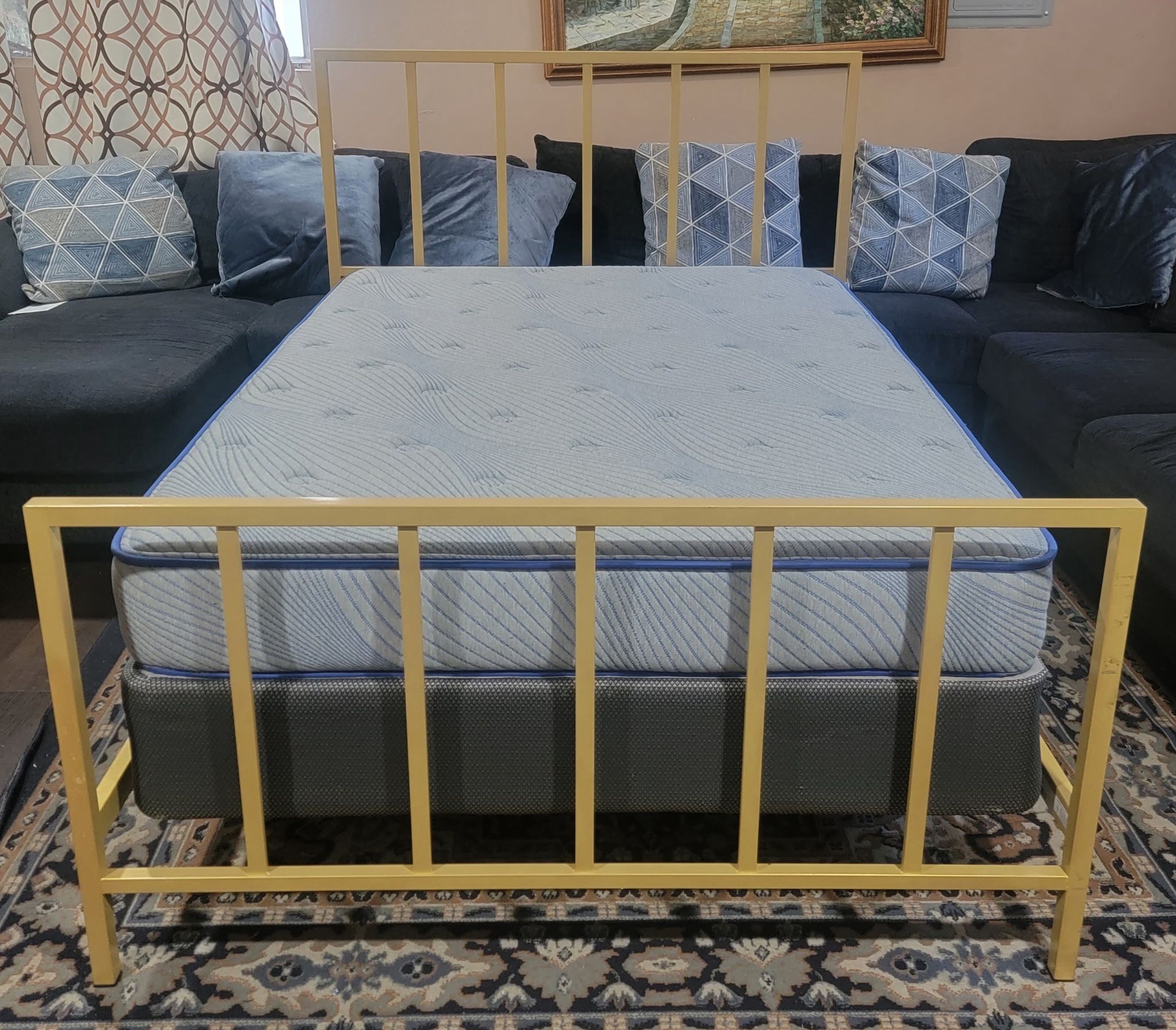 Full Size Bed