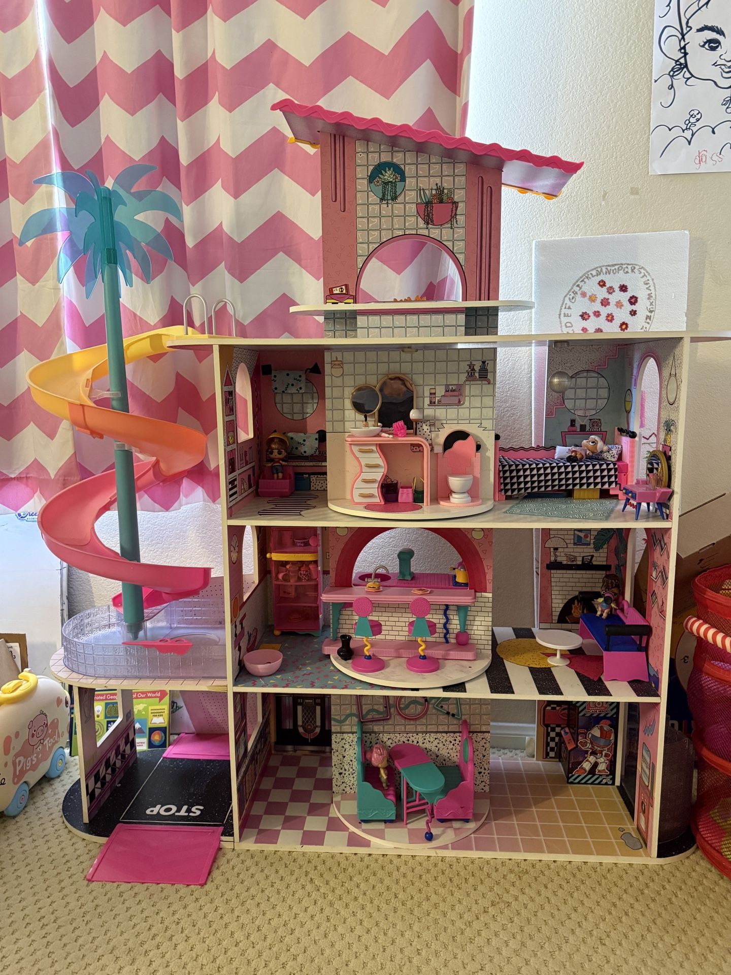 LOL Doll House