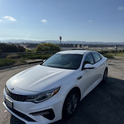 SUPER CLEAN 2020 KIA OPTIMA FE